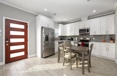 Gated Unit With Laundry l Near NRG and Med Center and HOU Airport - Foto 13