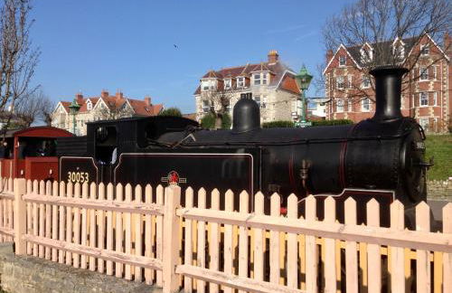 Luxury Penthouse near Swanage Beach and Town - Photo 11