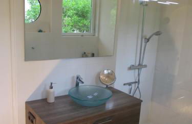 une maison lumineuse sous les pins - Foto 10