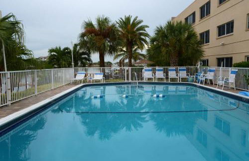 Treasure Island Beach, FL Waterfront Condo Located Steps away from the Intracoastal Waterway - Photo 24