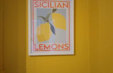 Cosy central 2 bedroom apartment - free parking - Foto 9