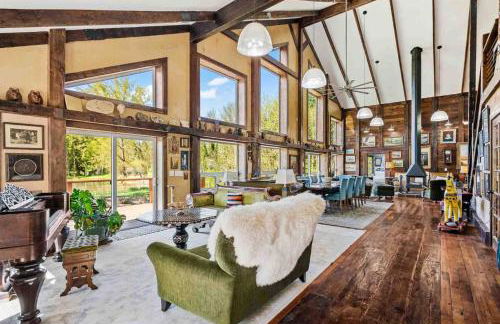 Swallows Nest - Foto 1