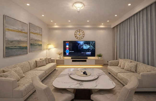 Elegant Stay in Ranches Villa - Photo 44