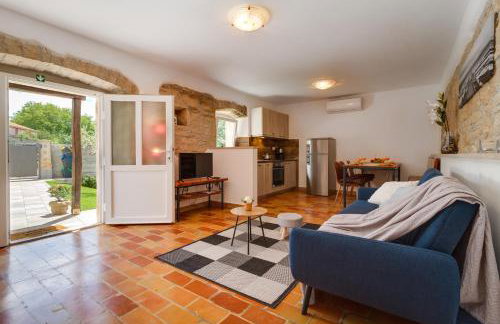 Villa Zoro with a lovely garden and a private POOL in the middle of Istria - Foto 15