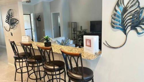 Heated Saltwater Pool Home Minutes to Beach - Foto 2