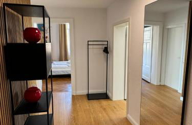 Lio Suite Design Apartment Balkon Netflix - Foto 7