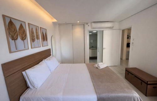 Flat em frente ao mar com piscina varanda e AC - Foto 7