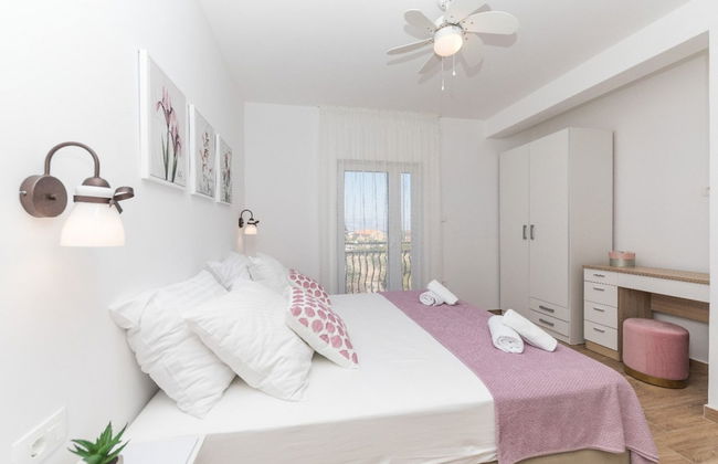 Scenic Elegant Trogir Villa With Pool - Foto 19