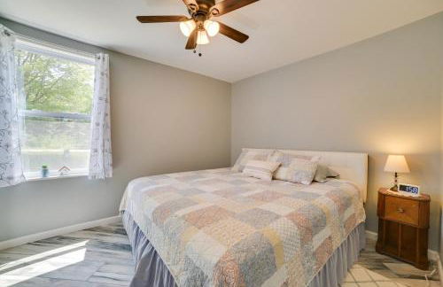 All-Season Getaway in Frederic Bring Your Pets! - Foto 11