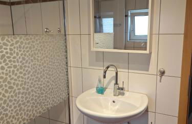 Work and Stay Selfkant Tüddern Nähe Geilenkirchen und Nähe Geleen Moderne Unterkunft für 8 Personen auf 180qm - Foto 5