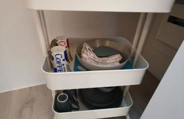 Dachzimmer mit Kochecke und Duschbad, nahe Messe - Foto 25