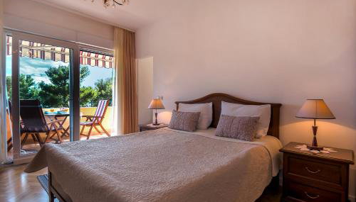 Apartments Emi - Photo 2