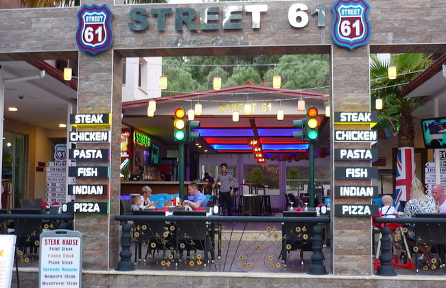 Street61 Studios - Photo 76