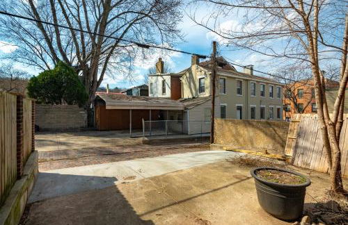 Main Street 2BR, Walk to Bars, Stadiums, Downtown - Foto 17