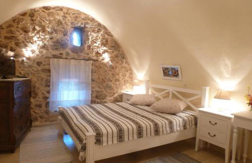 To Petradi - Photo 1