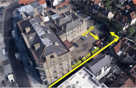 On the Quay - Foto 24