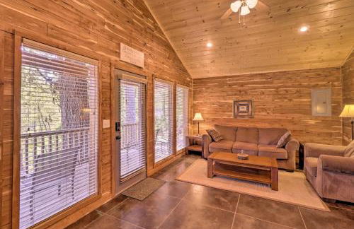Heber Springs Cabin with Deck and River Views! - Foto 5