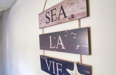 Knocker Cottage is a 3 bedroom made up of 1 double bedroom and 2 small double bedrooms in small village 10 min to beaches - Foto 37