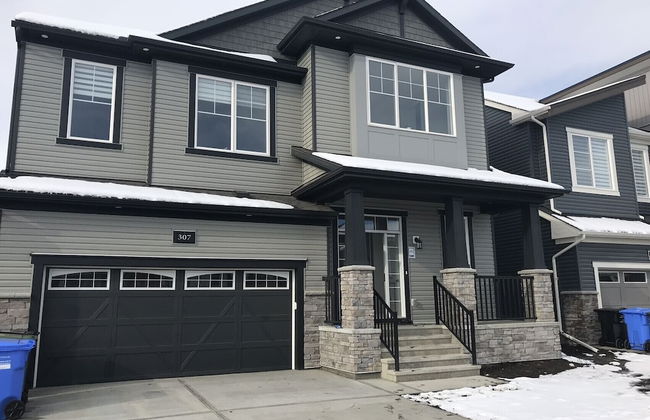 Kathy's New Guest House - Photo 1