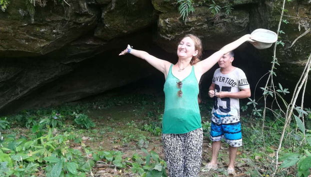 Arrival at the Widow's Cave