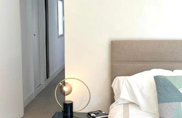 Modern and comfy apartment near Bernabeu sleeps 6 people - Foto 9