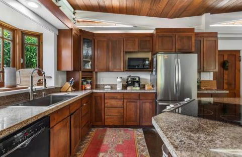 Stunning Lanikai Home just steps to the Ocean-Authentic Hawaiian Tropical Charm - Photo 12