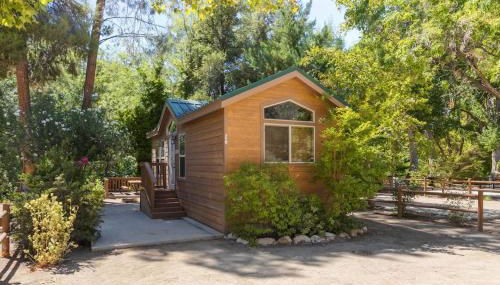 Deluxe little cabin 2 min stroll to Kern River - Foto 2