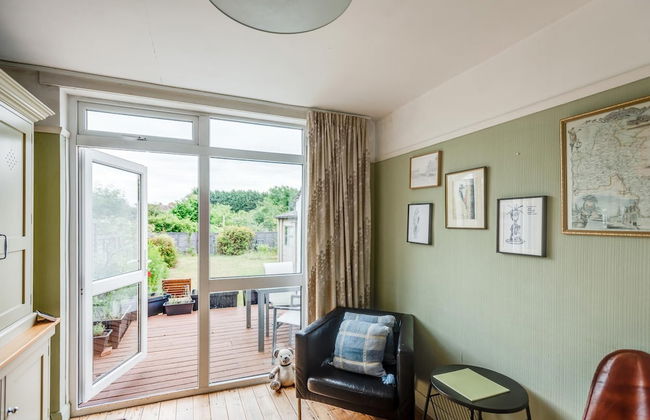 Cheerfull 3-bedroom Home With Parking Garden - Foto 23