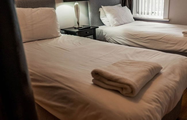 Contractor Bookers at Infinity Apartments - Foto 12