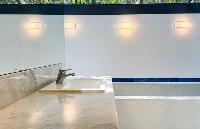 Casa térrea com piscina e cozinha de cinema | Granja Viana - Foto 23