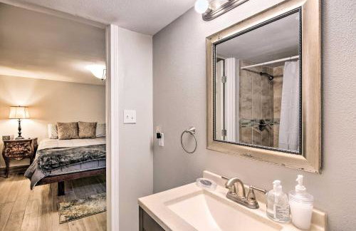 Walkable Galveston Apartment with Hot Tub Access - Foto 13