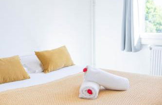 COSYFAMILY 1er étage Piscine -WIFI- NEUF-FAMILLE -15MIN PLAGE - TOP PROS SERVICESConciergerie - Foto 13