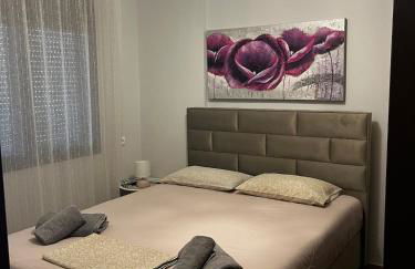 Veta's House - Photo 3