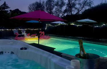 Farmhouse Retreat with Hot Tub, Pool, Horses, Games Room, Free Car Park, Only 45 min from Oxford Circus - Foto 52