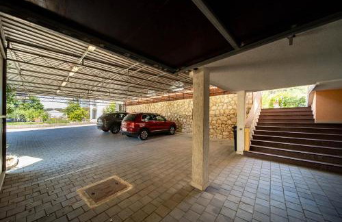 Apartments Foric Rab with Heated Pool, Sauna & Gym - Photo 44