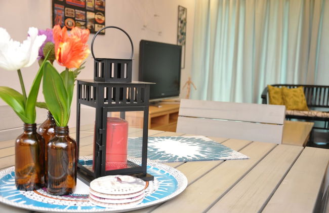 Lawang Suite Apartment With Balcony - Photo 25