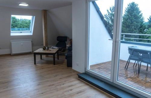 Moderne Ferienwohnung in Gelsenkirchen-Schalke für 1 bis 7 Personen mit Terrasse, ideal für Gruppen & Stadionbesuche - Foto 21