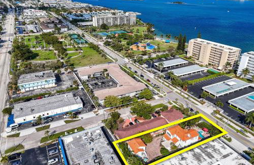 1926 Mediterranean Home with Heated Pool Sleeps 12 - Foto 57