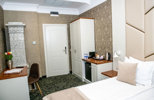 Agora Boutique - Photo 5