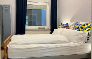 CLS Zentrale City-Wohnung in Hildesheim Ost alles in 5 Minuten erreichbar Ostbahnhof, Nespresso Maschine inklusive Kapseln, Bushaltestelle, Supermarkt, Cafés, Restaurants, HAWK, Uni, ideale Autobahnanbindung, Nähe Bosch - Foto 3