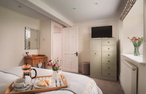 Crow Hall - Luxury Holiday Accommodation - Photo 15