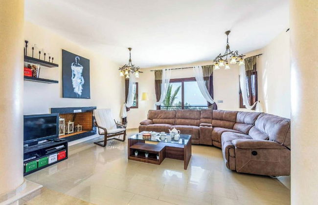 Petrides Villa - Foto 1