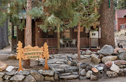 The Knotty Cabin in Kings Canyon National Park - Foto 6