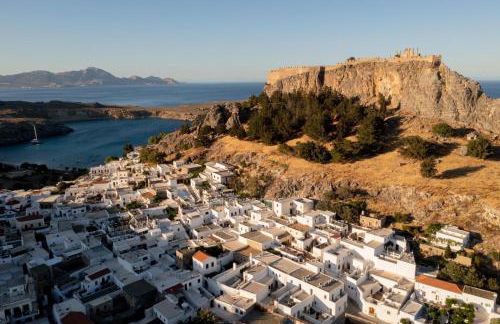 Lindos Calmare Suites - Photo 11