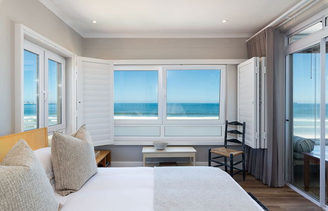 Lagoon Beach Penthouse - Photo 8