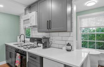 1803 Salem 1BR | Walk to Haunted Happenings - Foto 17