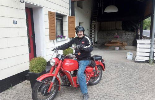 die rote Ente - Foto 16