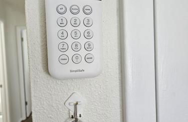 Magical Getaway- Cozy Home Minutes from Disney, Restaurants & Outlets! - Foto 7