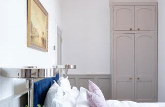 Signature Beachfront Home, Panoramic Sea Views & Marble Fireplace - Foto 19