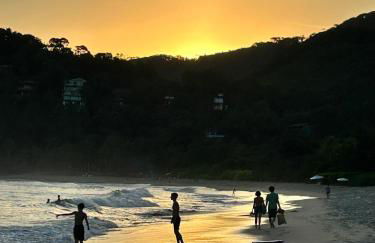 Suíte e Sala com Vista para o Mar - Praia Barra do Sahy - Foto 45